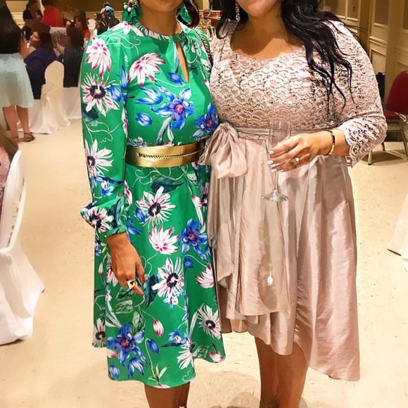 Dress - Picture 2 of 2